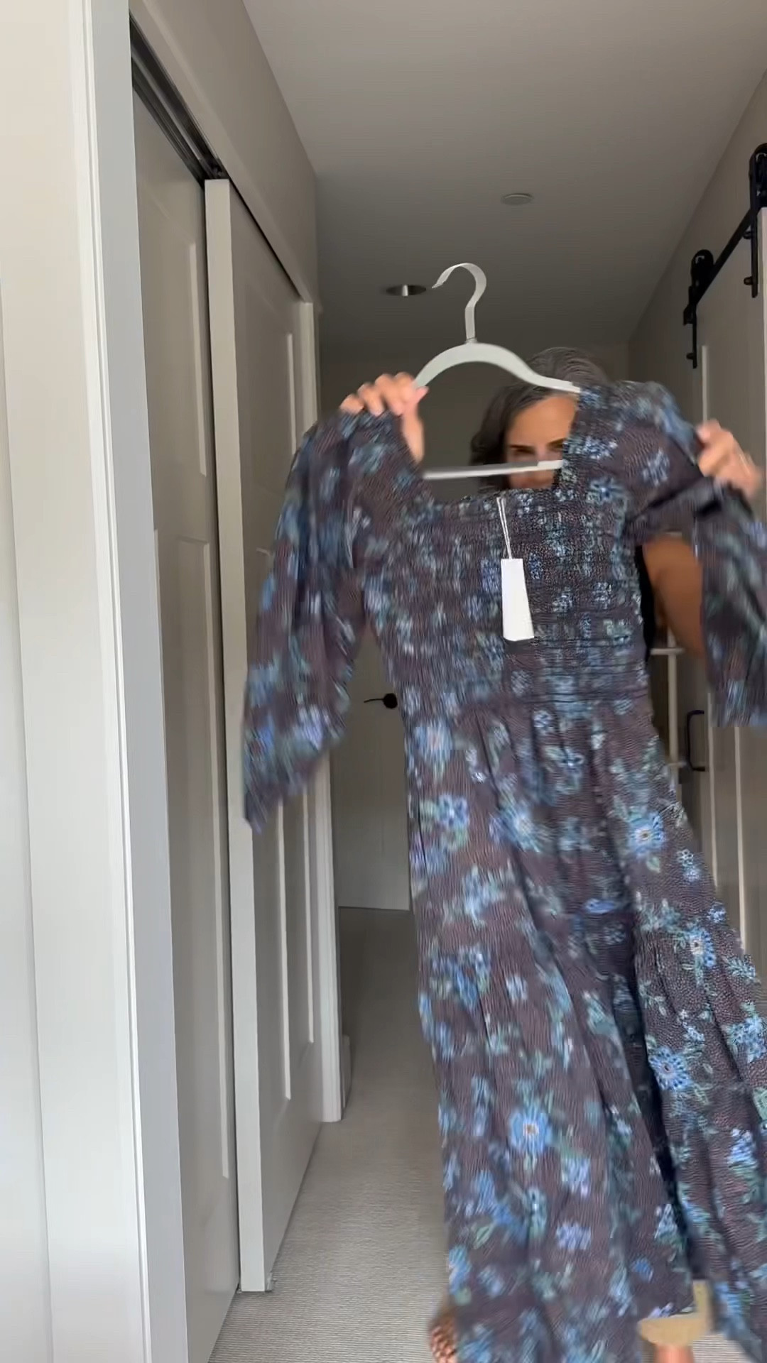 Styling a pretty new fall dress from Summersalt. I added easy to wear pieces to finish off the look. 

The dress is flattering and POCKETS!!!



#LTKstyletip #LTKVideo #LTKover40