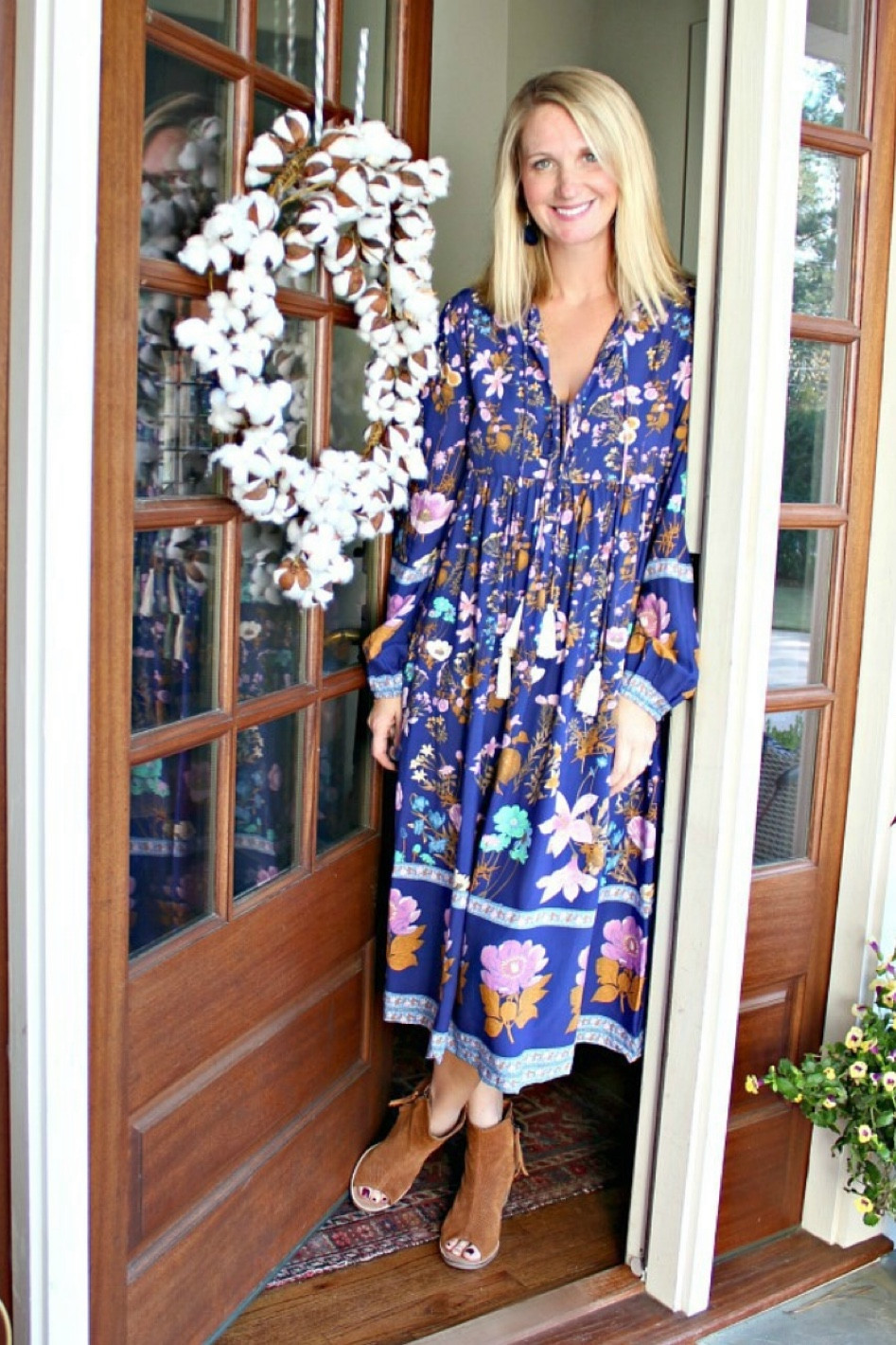 The Thanksgiving Dress! This Amazon dress is $30 and the perfect dress to wear to Thanksgiving! 🦃

#LTKunder50 #LTKstyletip #LTKHoliday