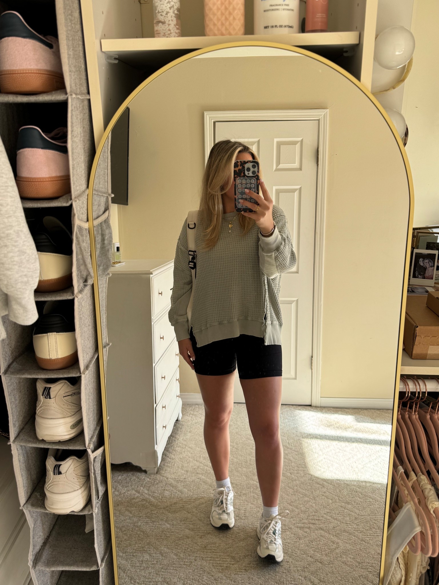 school ootd🤍

#LTKU #LTKFindsUnder50 #LTKStyleTip