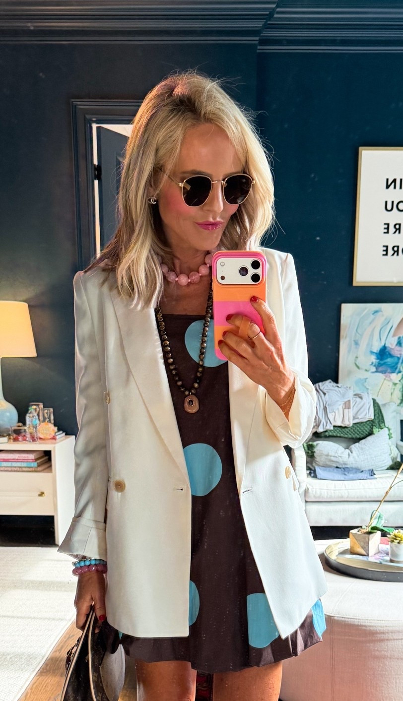 my fav H&M blazers are 20% off today when  you spend $100 •

#LTKSeasonal #LTKSaleAlert