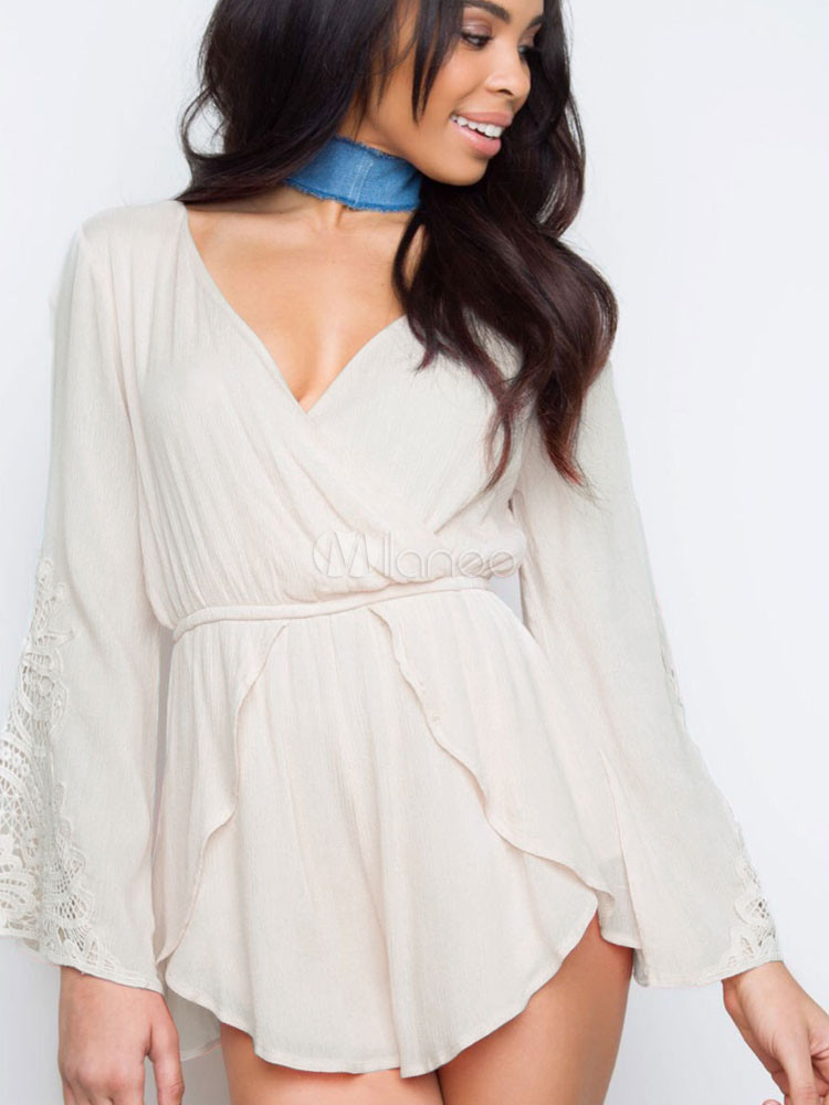 Women's White Romper V Neck Lace Patchwork Bell Sleeve Loose Fit Playsuit | Milanoo