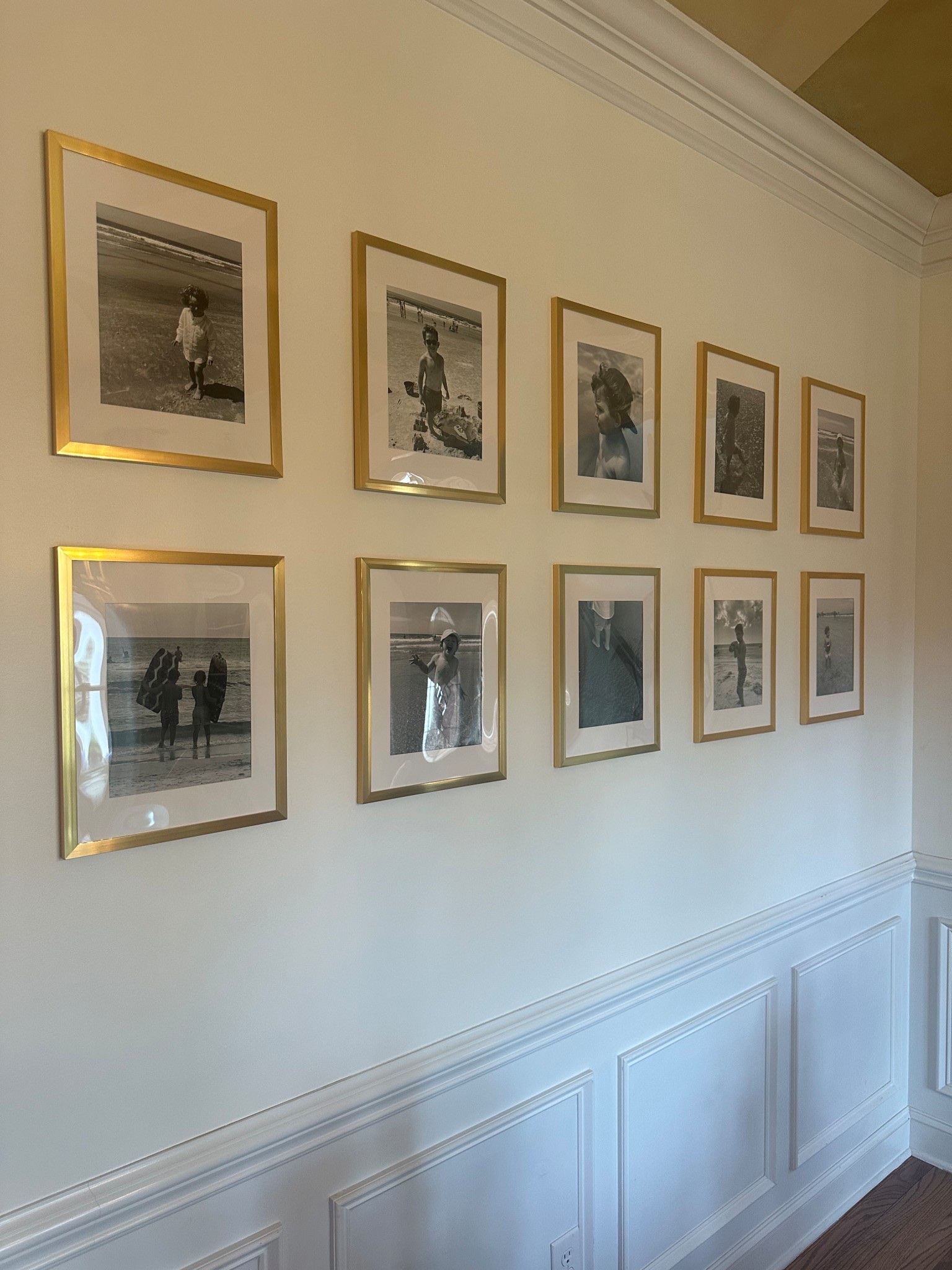 Gold frame sets of 5 - under $30

#LTKmomlife #LTKHome #LTKTravel