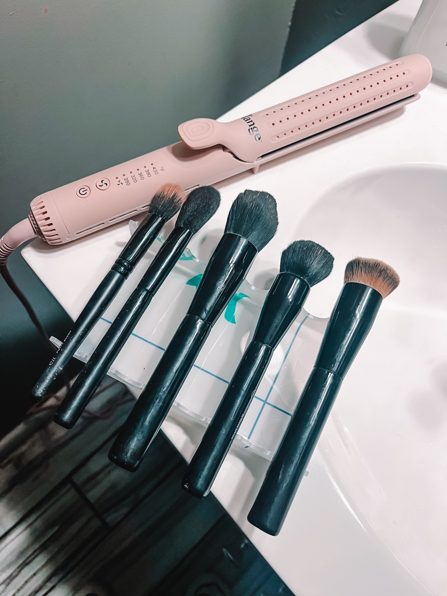 Easy stocking stuffer gifts!! 
This makeup brush holder makes it easy to stay organized with minimal cleanup. Perfect for traveling!! 
Pack of 2 on sale & only $11!! 
Arrives before Christmas!! 

#LTKHoliday #LTKTravel #LTKBeauty