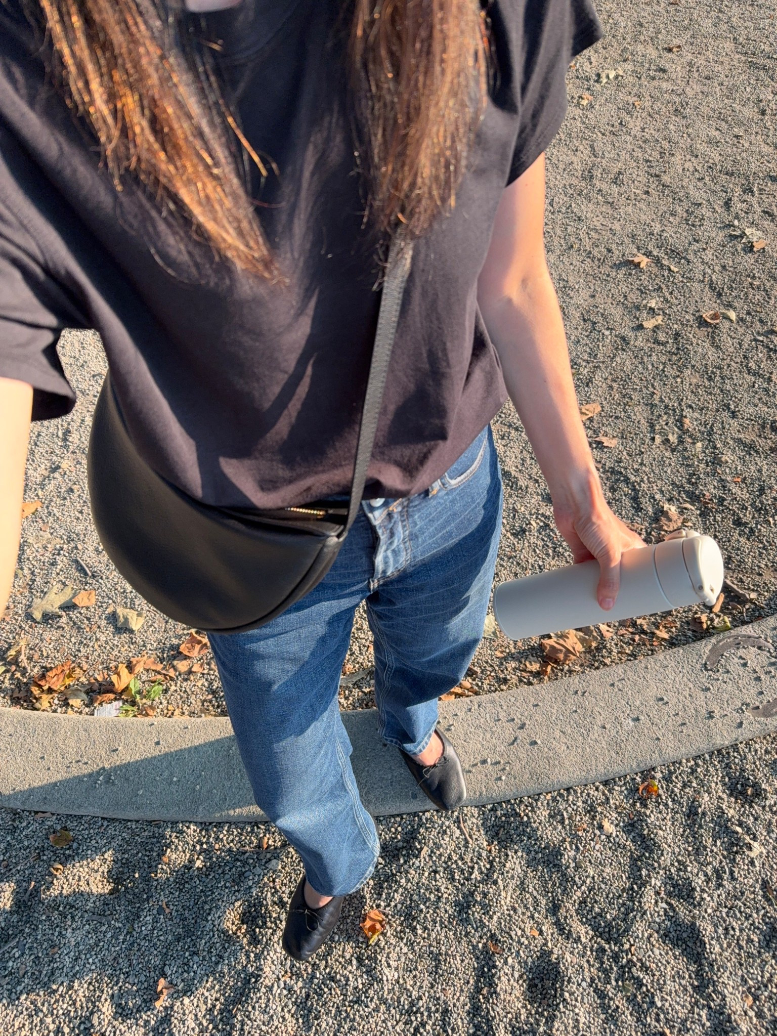 Lulu tee
Everlane way high 2.0. In my regular size. 27.5 length perfect for petite 
Everlane flats. Tts

#LTKcanada #LTKpetite