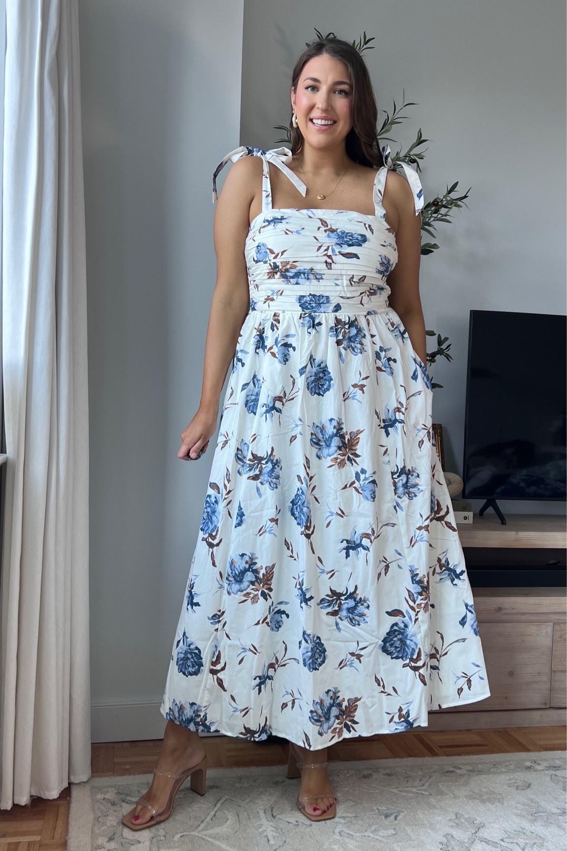 Abercrombie wedding guest dress size L 



wedding guest dress summer | wedding guest dress spring | wedding guest dress | Abercrombie and fitch | Abercrombie dress | midsize wedding guest dress | midsize wedding guest dress | maxi dress summer 

#LTKSpringSale #LTKwedding #LTKfindsunder100