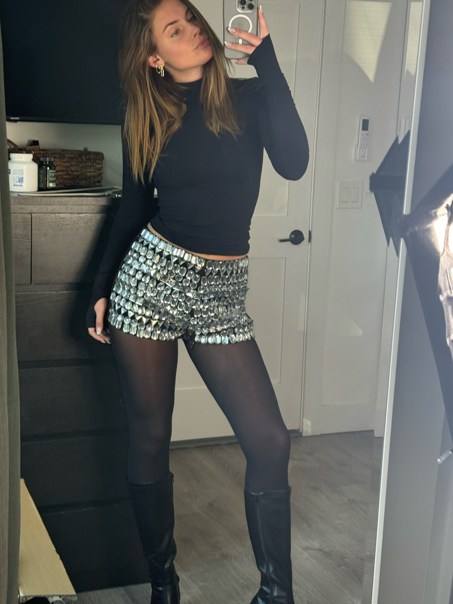 Nye outfit 

#LTKHoliday #LTKSeasonal #LTKGiftGuide