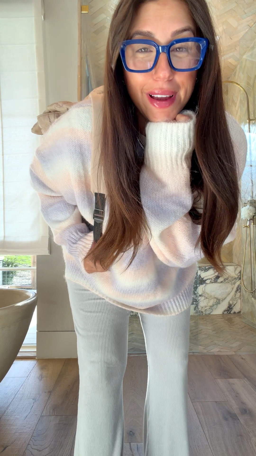 Little ootd, running around with Vivi today! Super cold in Nash but want to give light and fun vibes with the sweater lol

Sweater: large 
Pants: large 

Dressupbuttercup.com #dressupbuttercup #dederaad


#LTKootd #LTKdayinmylife #LTKmomlife