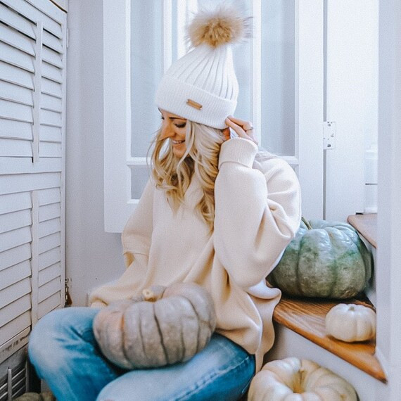 Knitted Pom Pom Toque | Etsy Canada | Etsy (CAD)