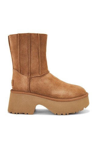 Classic Twin Seam New Height Boot in Chestnut | Revolve Clothing (Global)