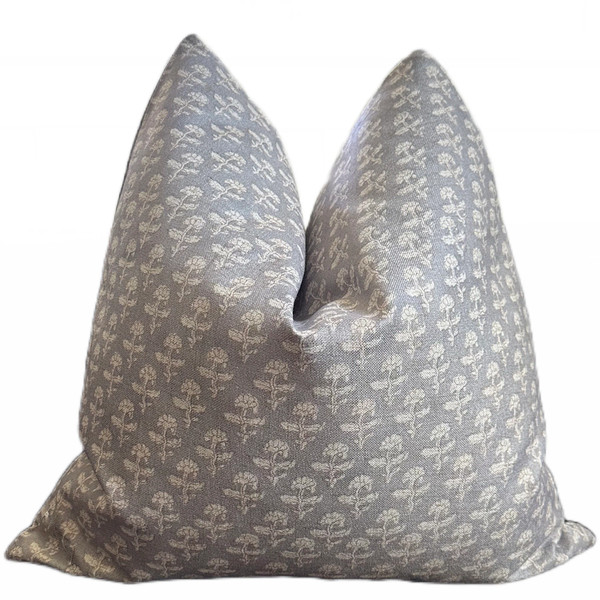 Franky Pillow Cover