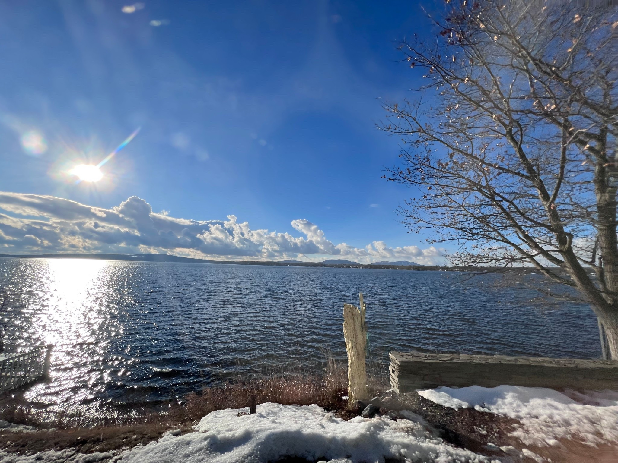 Weekend Winter Lake Views

#LTKdayinmylife #LTKgrwm #LTKootd