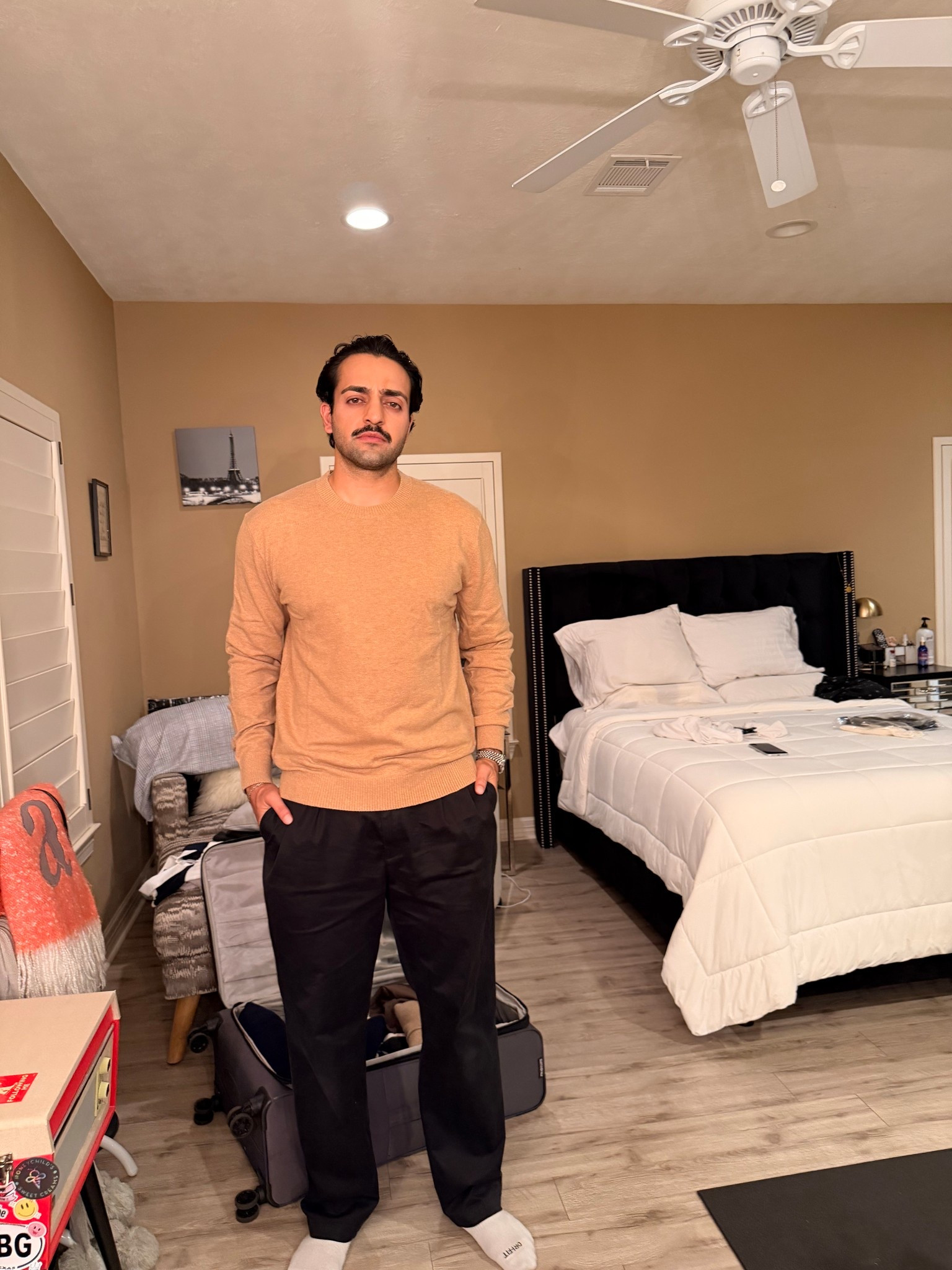 Classic cashmere sweater @gap 

#LTKMens #LTKHoliday #LTKCyberWeek