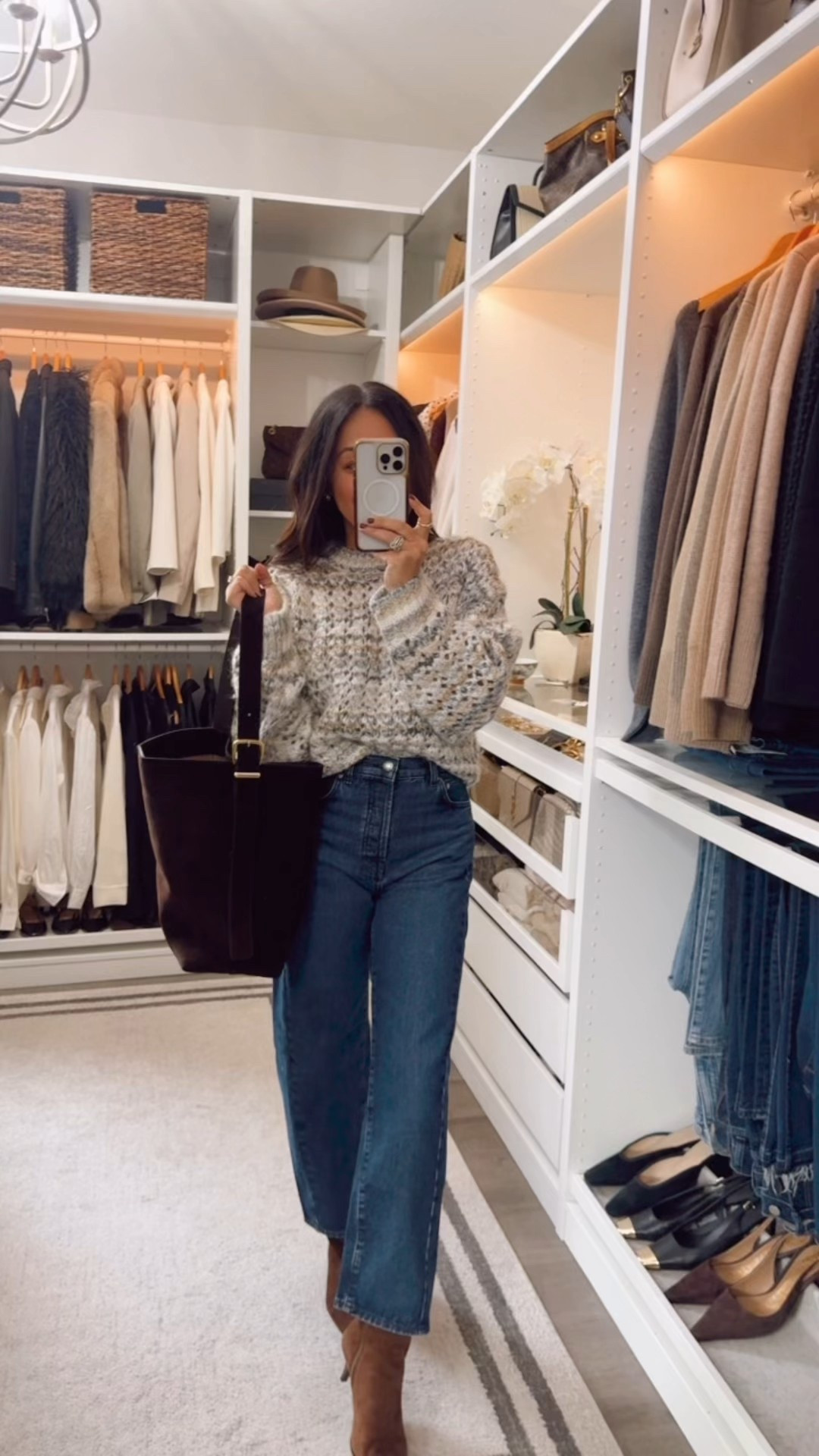 Madewell sale! 30% to 40% off sitewide!🎊
Jeans fit TTS wearing a 26
Relaxed sweater TTS wearing a small 

@madewell #madewellpatner #ad #madewell 

#LTKHoliday #LTKSaleAlert #LTKootd