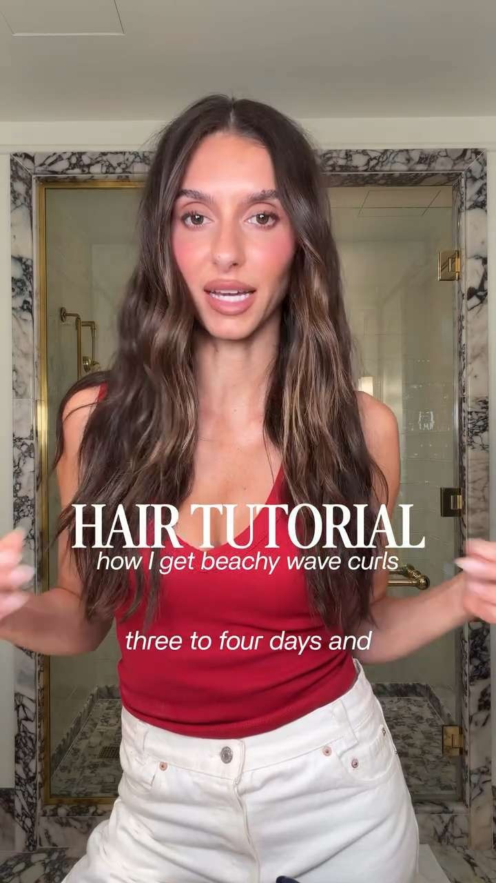 Hair tutorial: how I get my beachy messy curls in 10 minutes 🎀 

 