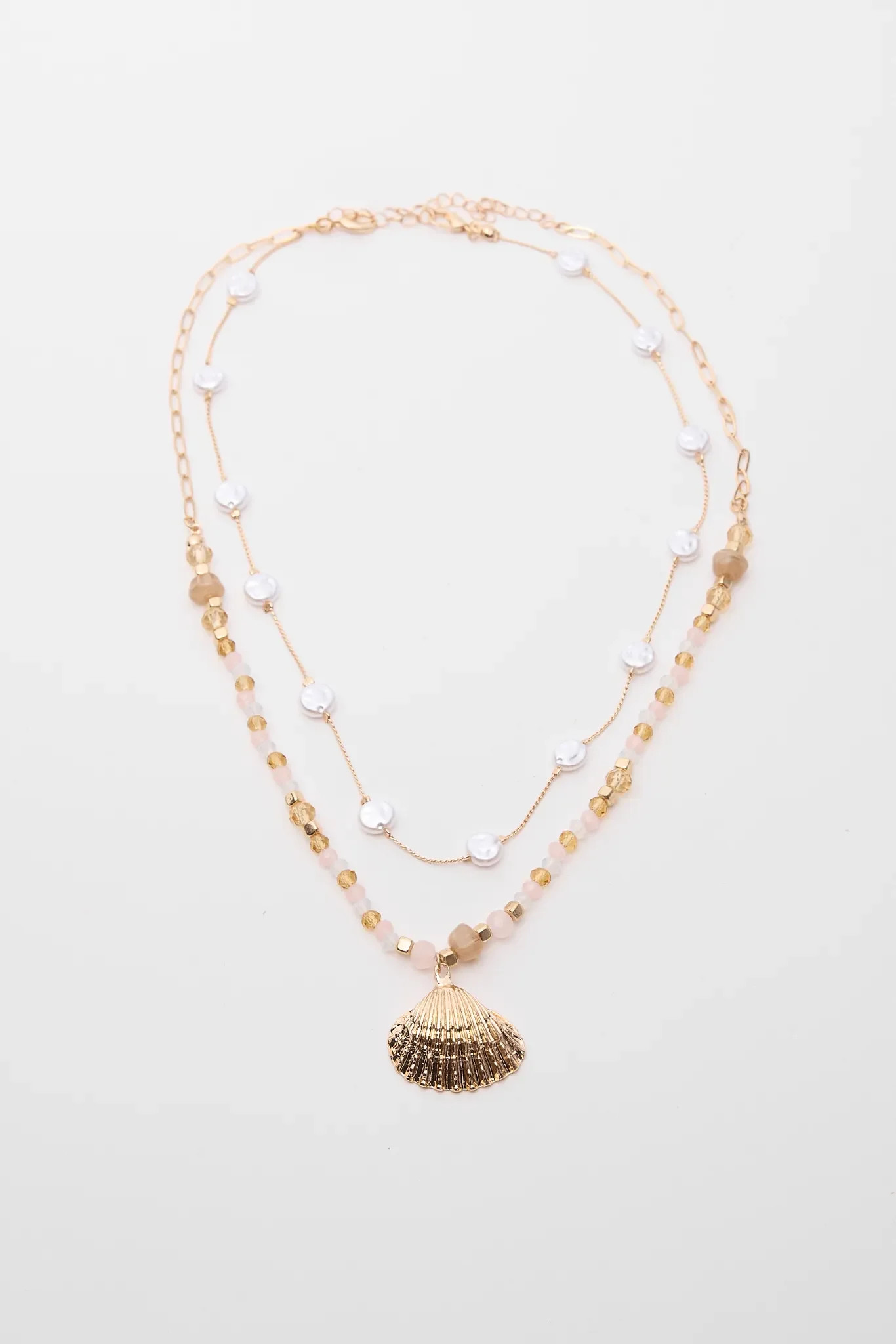 Amyra Layered Pendant Necklace | Avara