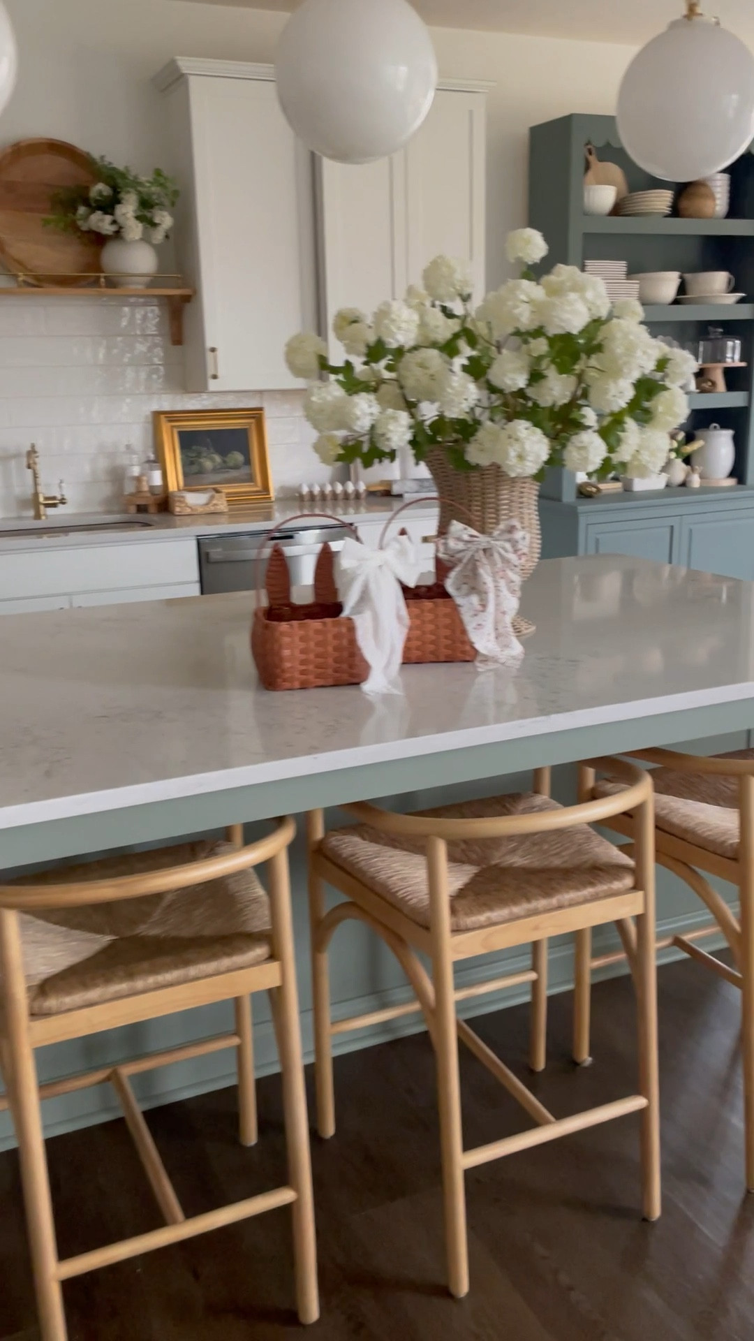 Adding some bows for an inexpensive version of the LoveShackFancy Easter baskets…think I’m going to get some bigger baskets though even though these ones are cute… #easterbasket #bunnyeasterbasket

#LTKSeasonal #LTKWatchNow #LTKHome