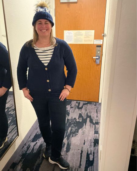 Keeping warm in my Sh*t That I Knit!

I’m wearing the Cabot cardigan - on sale for $71 off in a M and the ACK beanie on sale for $56 off.

Use code JEN25 for $25 of $100!

My shirt is old, but I linked a few Saint James classics.

#LTKstyletip #LTKFind #LTKsalealert