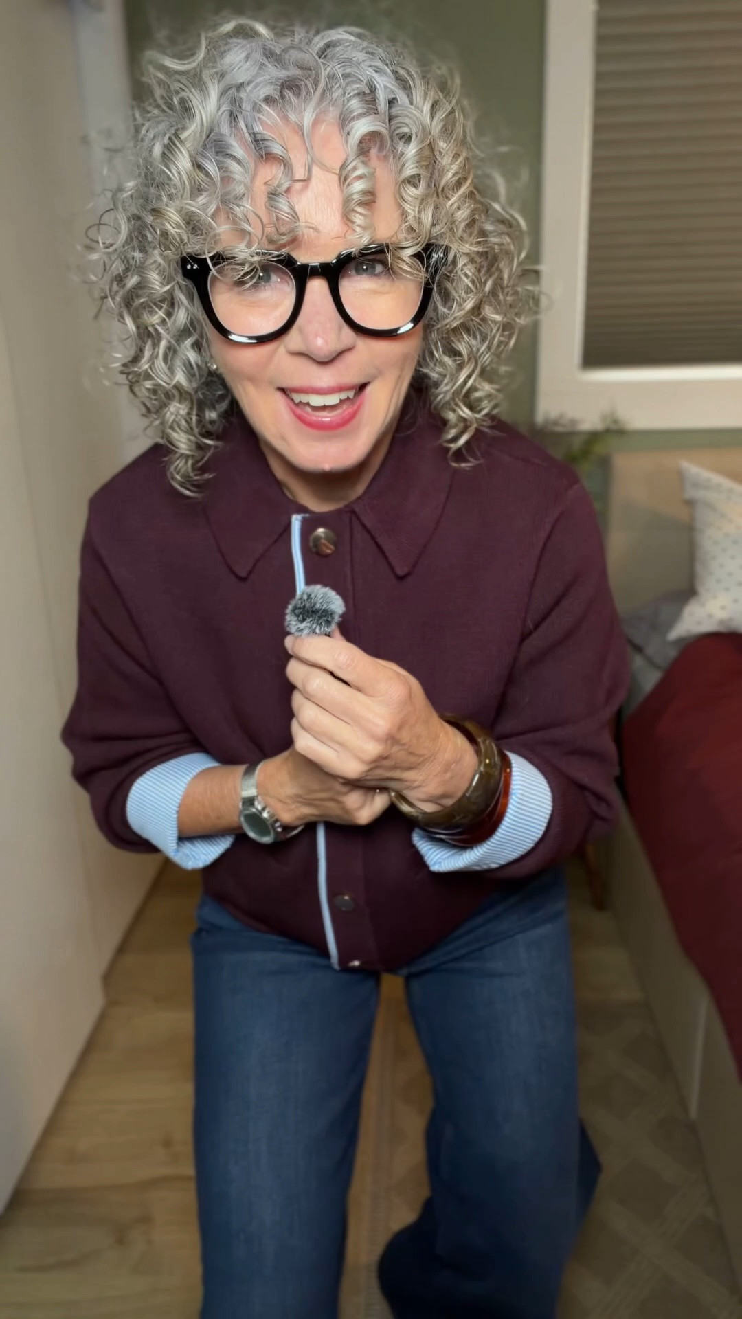 Teachers styles
@walmart maroon sweater medium 
@quince jeans size 28