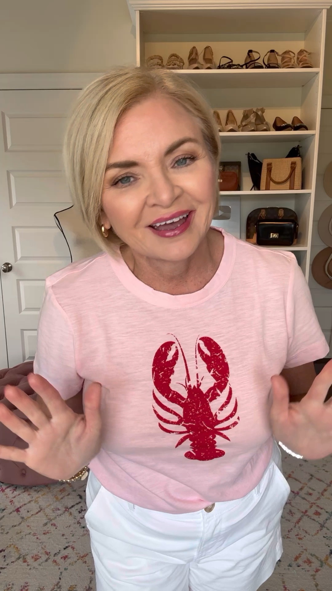 The restaurants may be going away, but not this cute tee from Loft! I'm wearing it in size Small Petite.  Shorts are the Monroe shorts also from Loft.  

Graphic tee
Summer outfit
White shorts
Petite 
Over 50

#LTKOver40 #LTKFindsUnder50 #LTKVideo