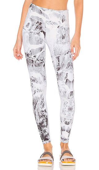 Varley Union Legging in Granite | Revolve Clothing