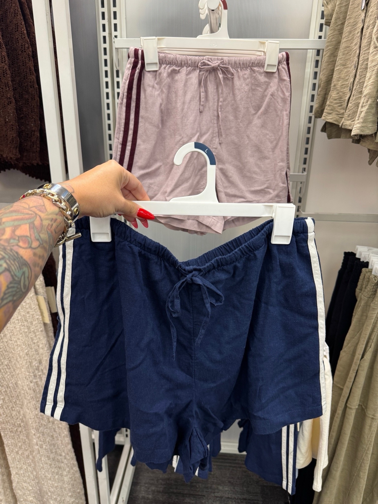 These came home with me , size L they are like a linen material. I plan on styling them with a white tank and a denim jacket.

Follow my shop @shaynaslife on the @shop.LTK app to shop this post and get my exclusive app-only content!

#liketkit 
@shop.ltk
https://liketk.it/6kKVh