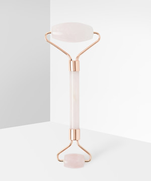 Crystal Facial Roller Rose Quartz | Beauty Bay