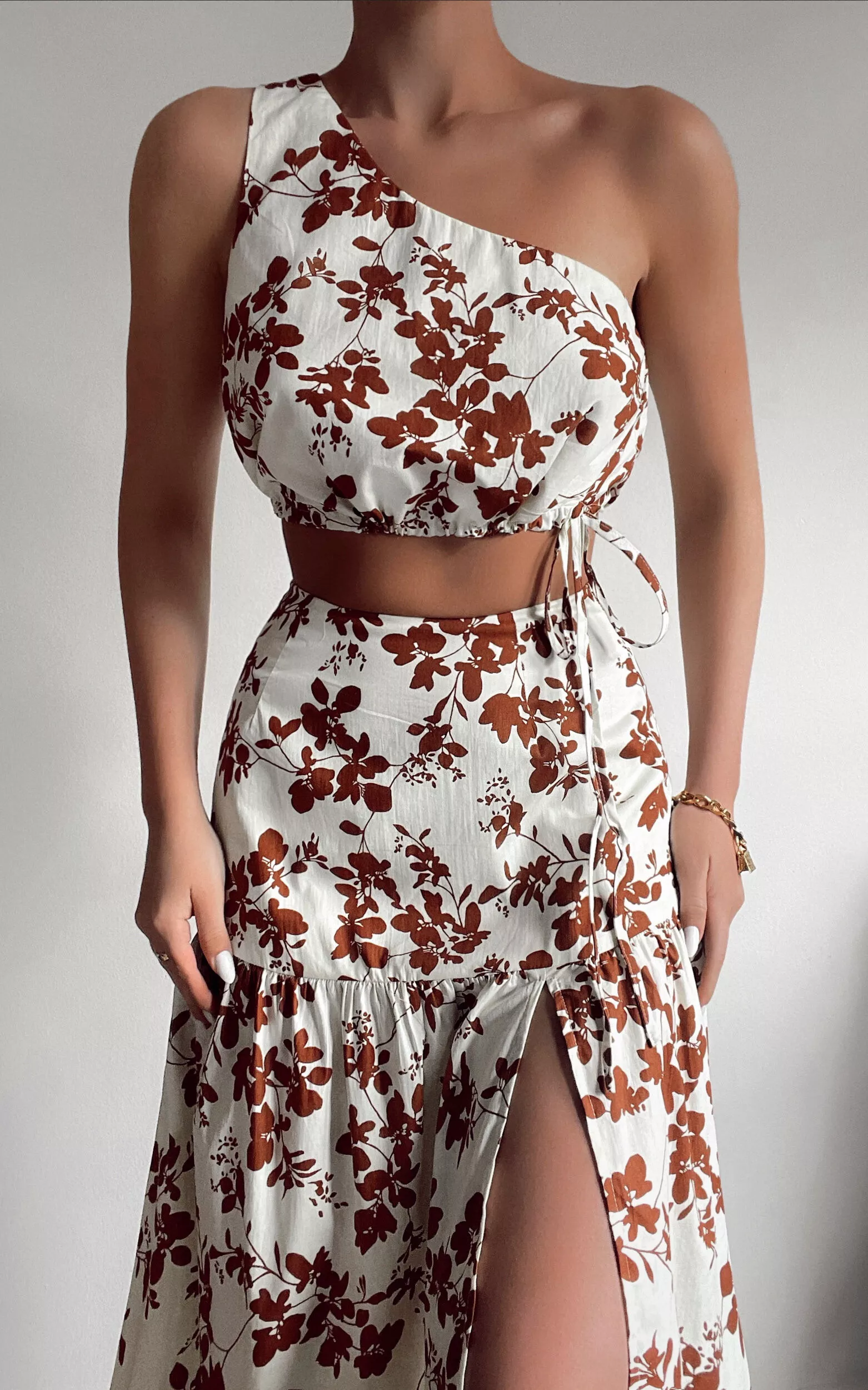 Viveca Two Piece Set - Bandeau Crop Top and Drop Waist Maxi Skirt in Rosie  Floral