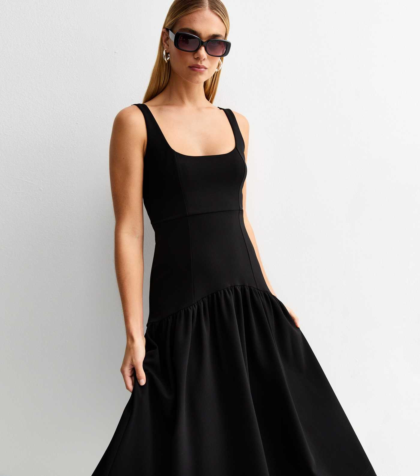 Black Square Neck Midi Dress
						
						Add to Saved Items
						Remove from Saved Items | New Look (UK)