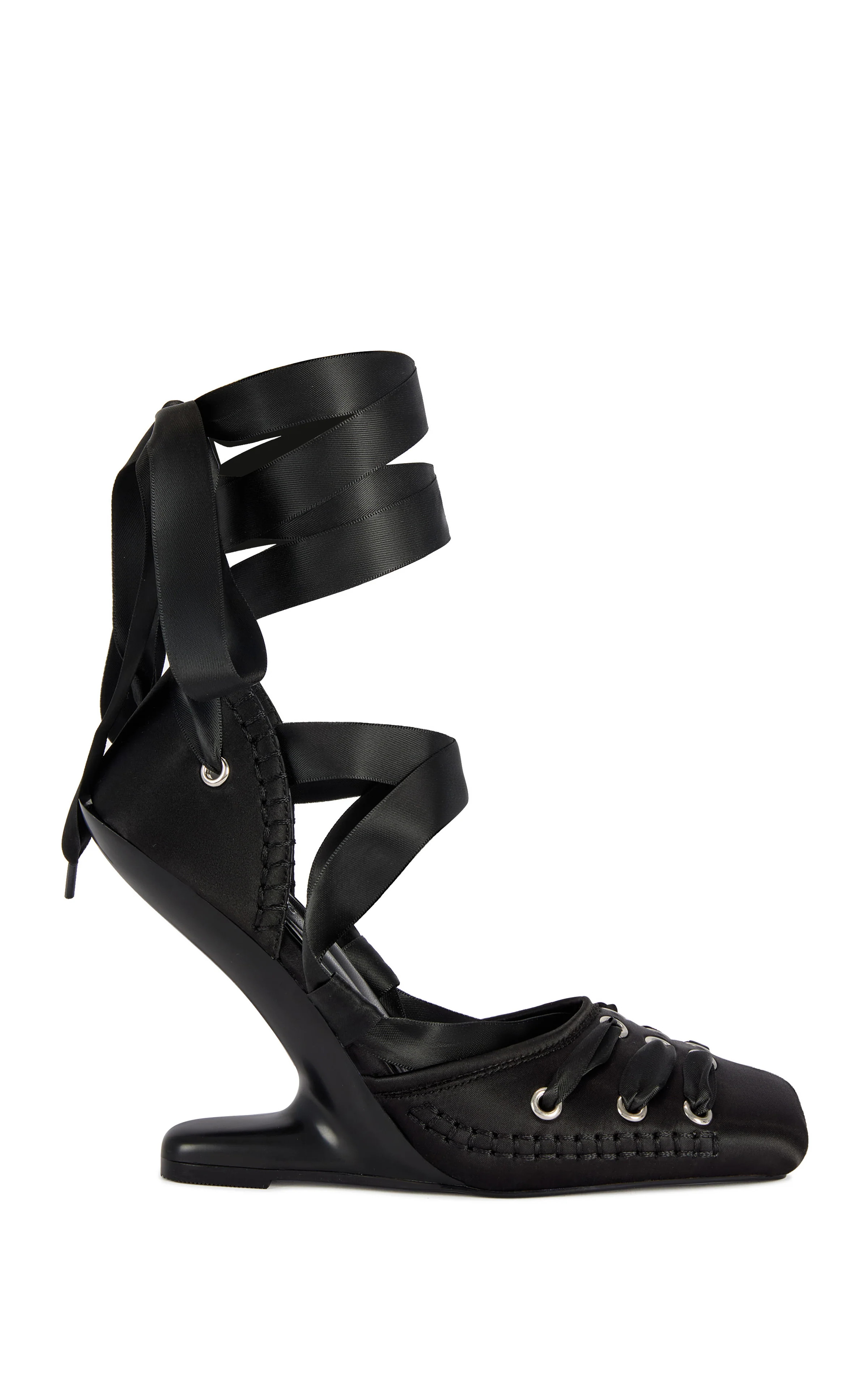 PIROUETTE-BLACK WEDGE PUMP | Azalea Wang