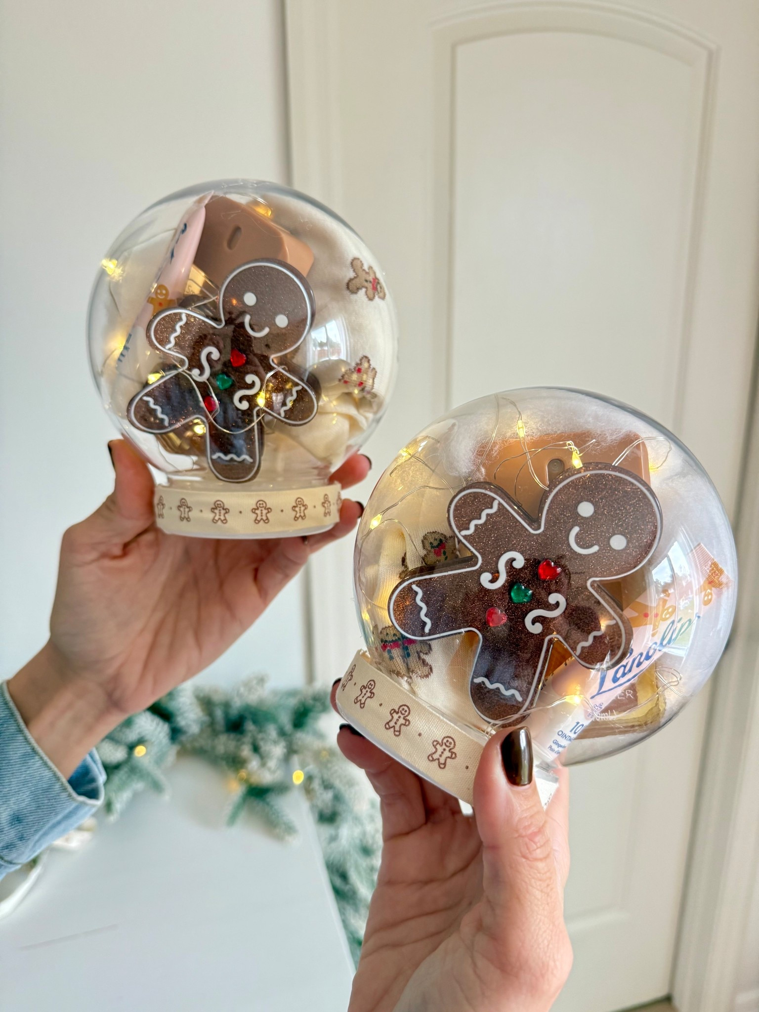 Jumbo gingerbread snow globes DIY Gifts for teachers, besties, neighbors, hosts. Etc. 

#LTKSeasonal #LTKGiftGuide #LTKHoliday

#LTKSeasonal #LTKGiftGuide #LTKHoliday