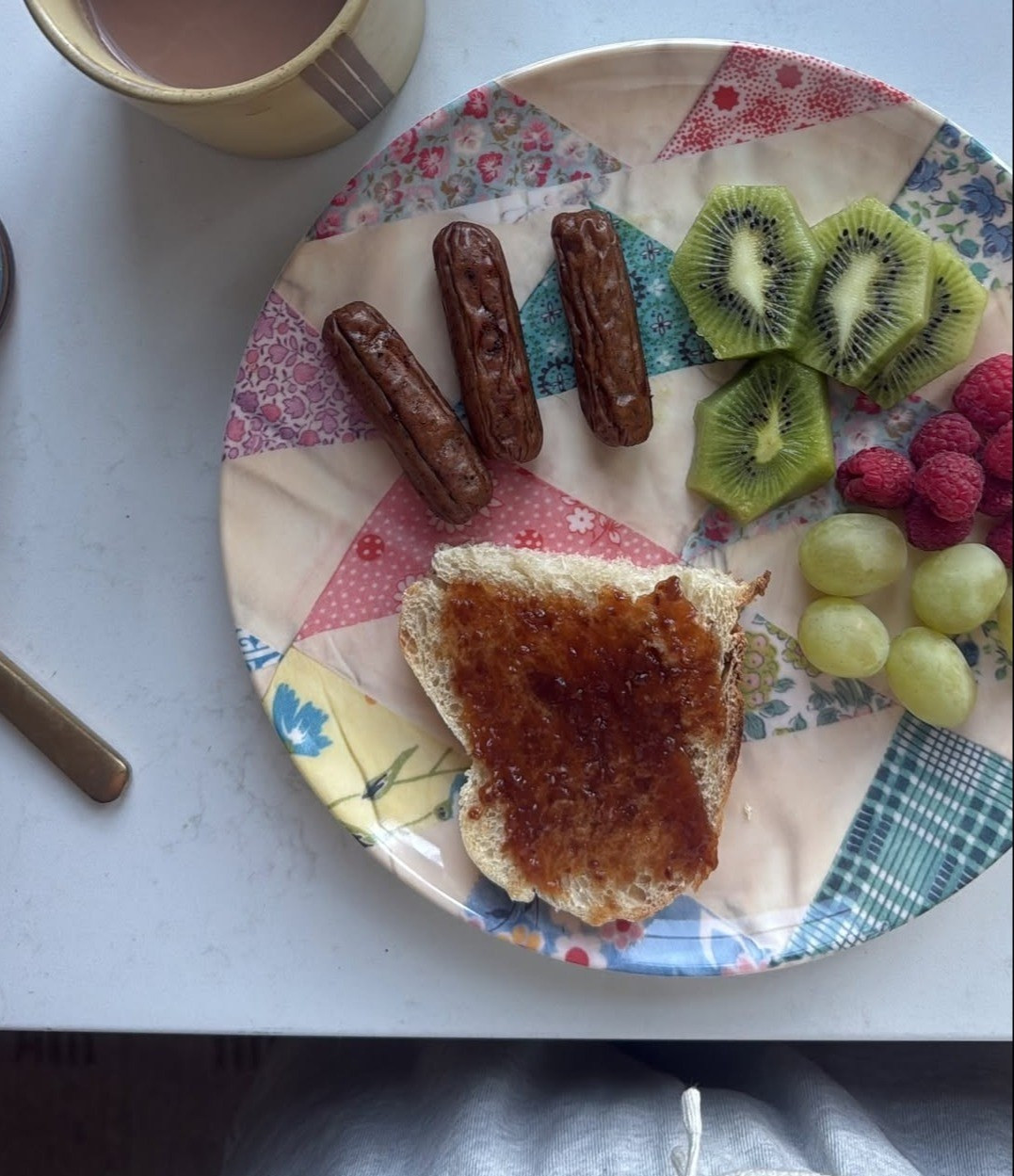 How cute is this melanine plate? I love the quilted floral look, it makes breakfast so fun! 

 #LTKdayinmylife #LTKfoodie