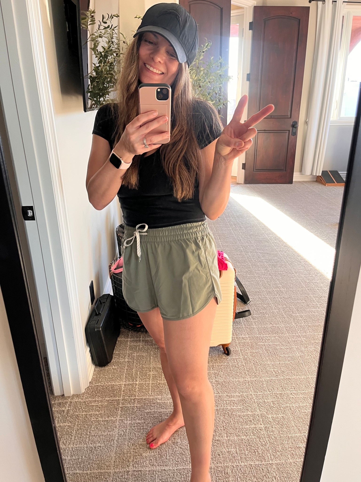 Shorts season is here in CA 💃. These @Vuori US are some of my favorite to wear so comfy!

#LTKActive #LTKgrwm #LTKootd