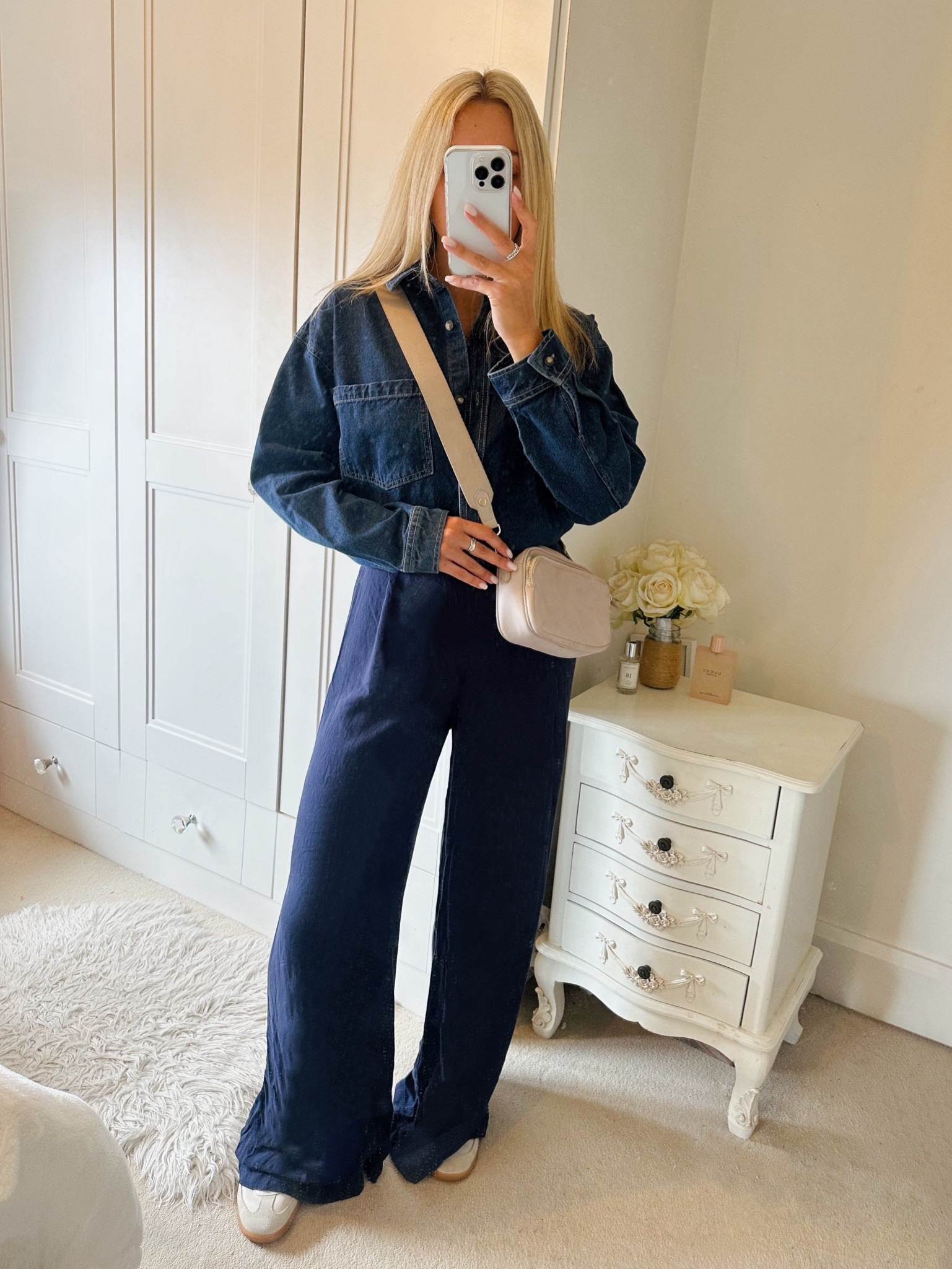 Double Navy💙 

#navytrousers #navy #navyoutfit #denimshirt #primark

#LTKFashionMonth #LTKworkwear #LTKspring