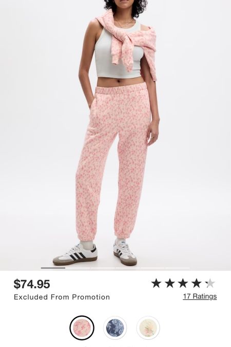 Gapxloveshackfancy collab?! Yes please! The cutest girly sweatpants ever!