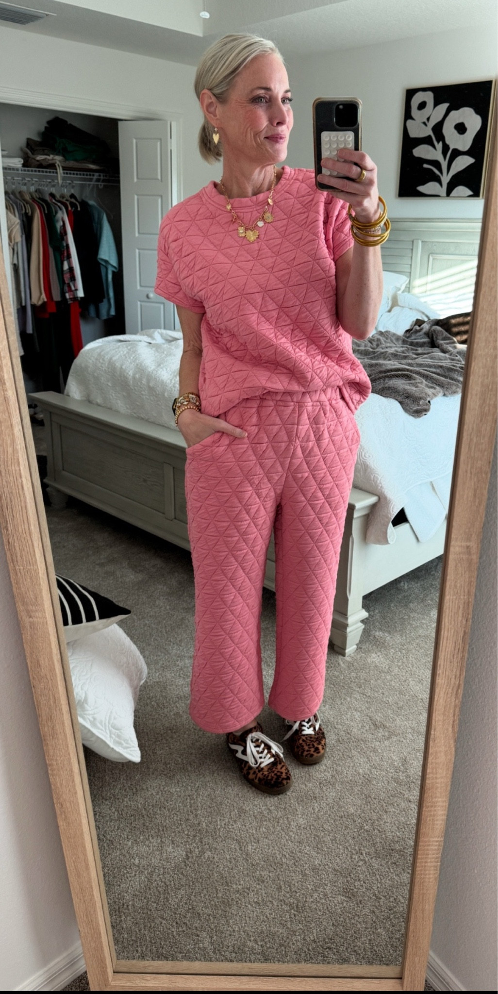 What I'm wearing today to go window shopping at the Mall of Millennia.

This size-inclusive Amazon quilted pants set got tons of compliments from just about every store I went it, and even from my 83-year-old dad.

I'm in the medium. I also have it in the color beige. Available in S-XXL and 8 colors. Perfect to wear  separately, too!

#LTKStyleTip #LTKFindsUnder50 #LTKOver40