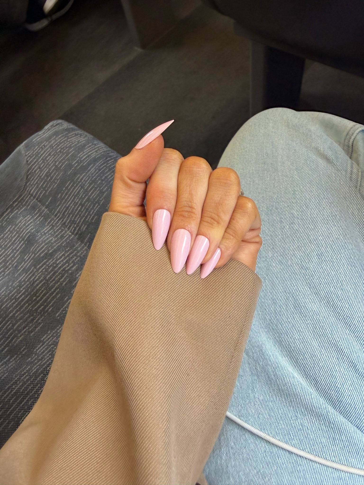 My go to stick on nails! Perfect nudey pink everyday colour almond shape 💅🏽 they last a great time too! 

#nails #falsenails #almond

#LTKuk #LTKsale #LTKbeauty