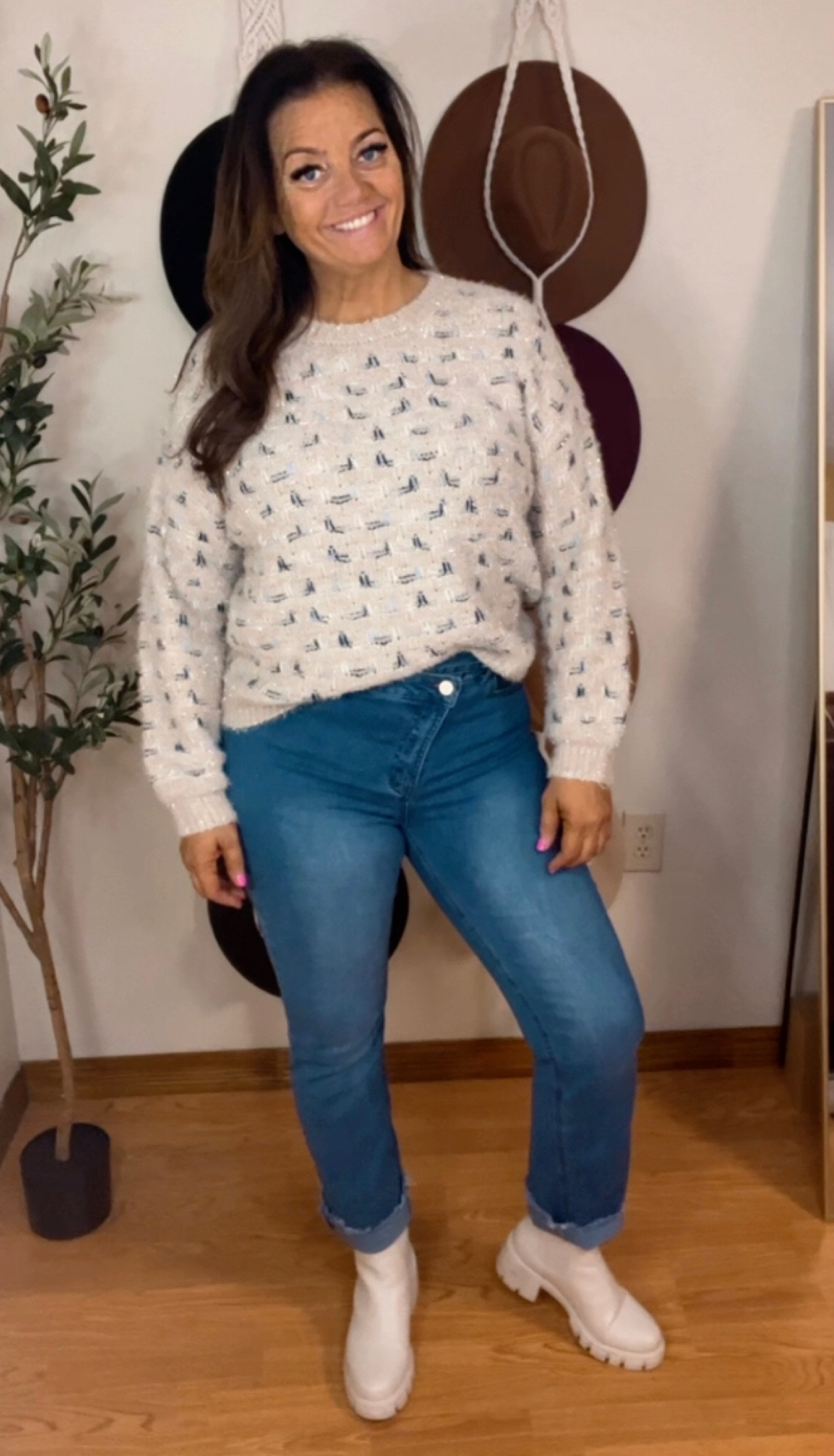 The coziest sweater! 

#LTKSeasonal #LTKstyletip #LTKover40