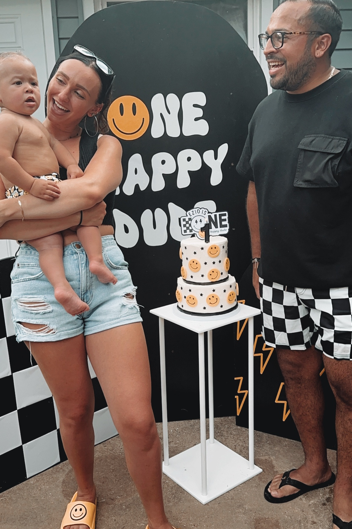 ONE HAPPY DUDE birthday party⚡️ Family matching outfits🖤

#LTKFamily #LTKKids #LTKParties