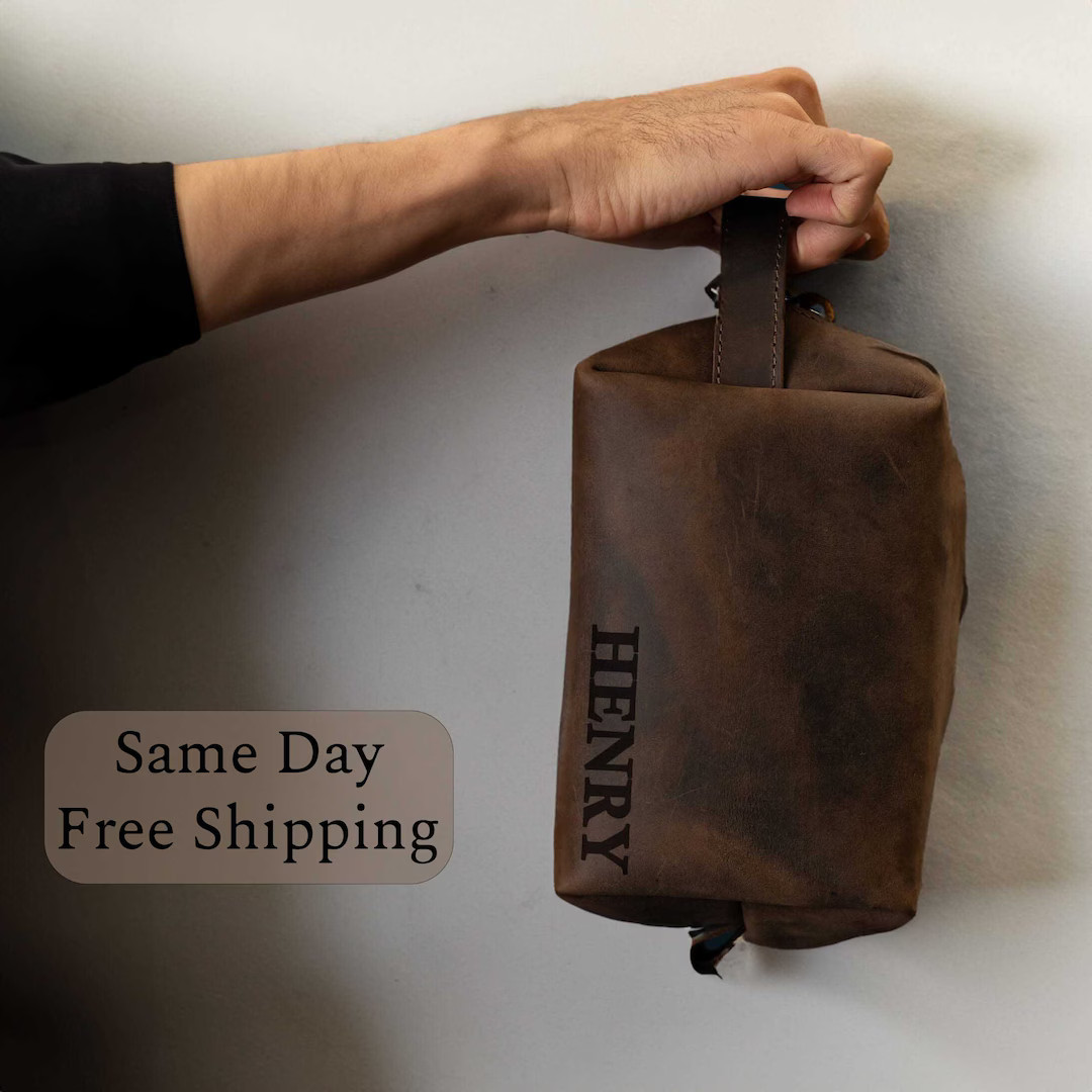 Leather Toiletry Bag Gift for Him Groomsmen Gifts New Year - Etsy | Etsy (US)