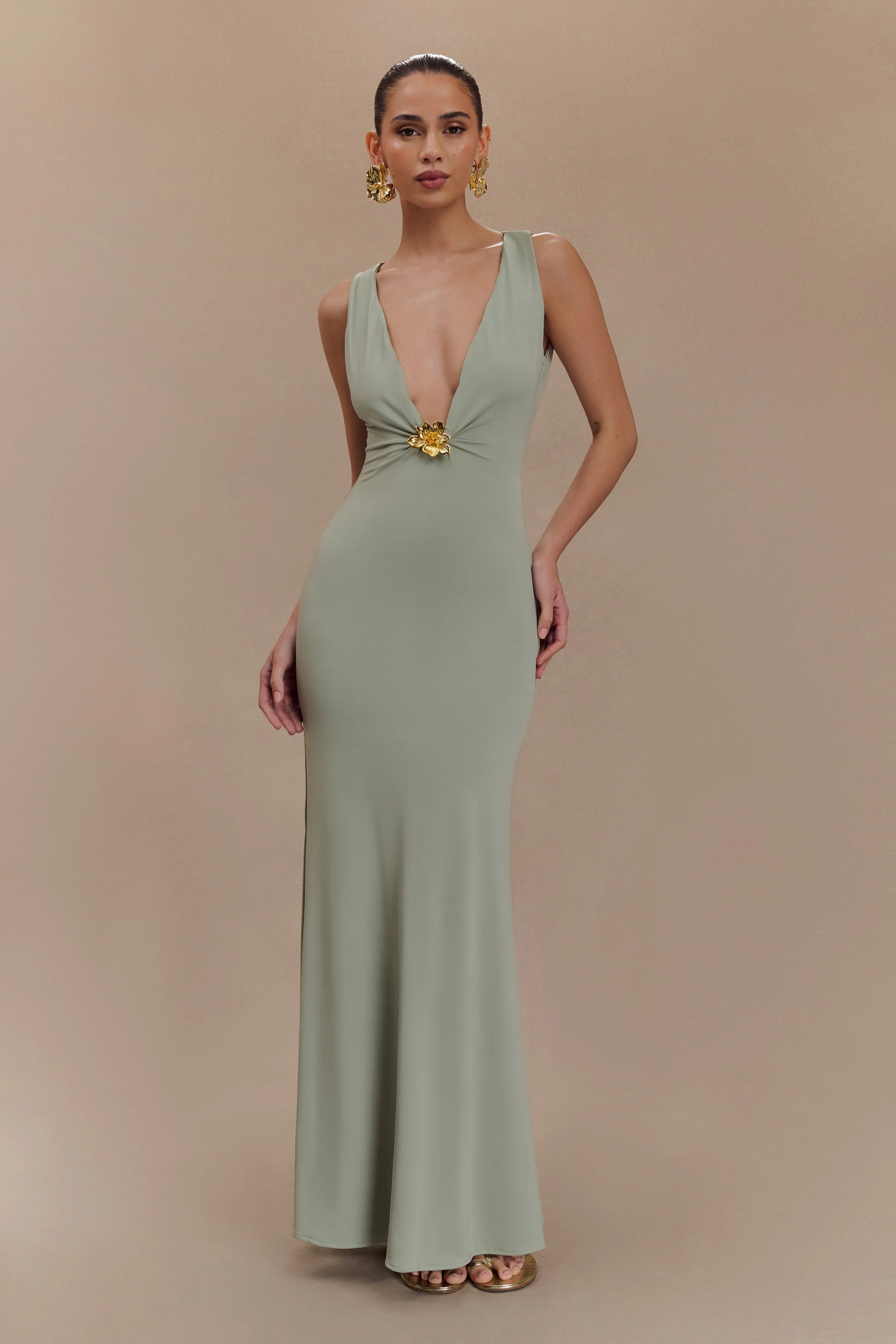 Plunge Maxi Dress With Floral Hardware - Basil | MESHKI US