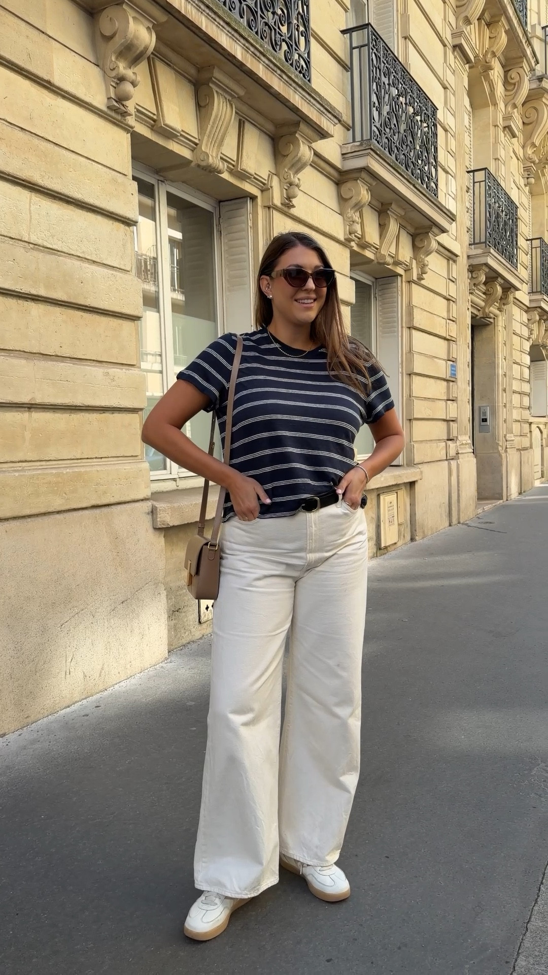 Everyday outfit on repeat 🤍

striped tee, wide leg jeans, casual outfit, neutral style, everyday look, white sneakers, crossbody bag, effortless outfit

#LTKdayinmylife #LTKTravel #LTKootd