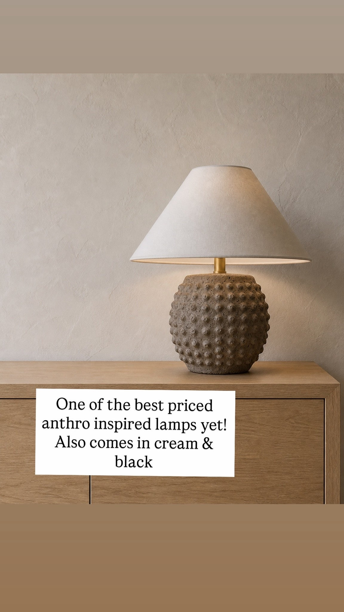 This table lamp looks so much like anthro! Comes in cream & black 😍😍