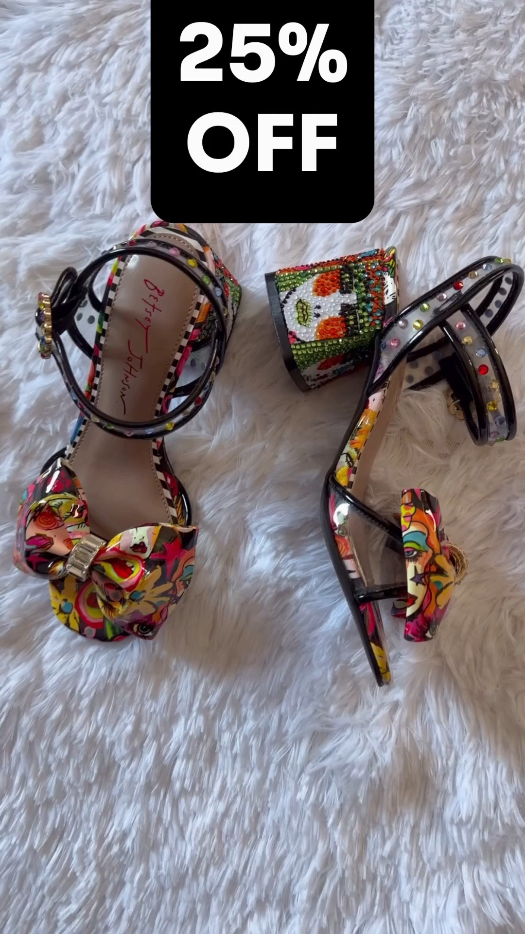 Holiday SALE at DSW 🇺🇸 Save 25% off your favorite Brands!! 
Everything from Shoes to Sandals to Sneakers for the entire family on Sale ‼️
How cool is the Heel of these Sandals?? 

#LTKSaleAlert #LTKSeasonal #LTKTravel
https://liketk.it/6hxRt