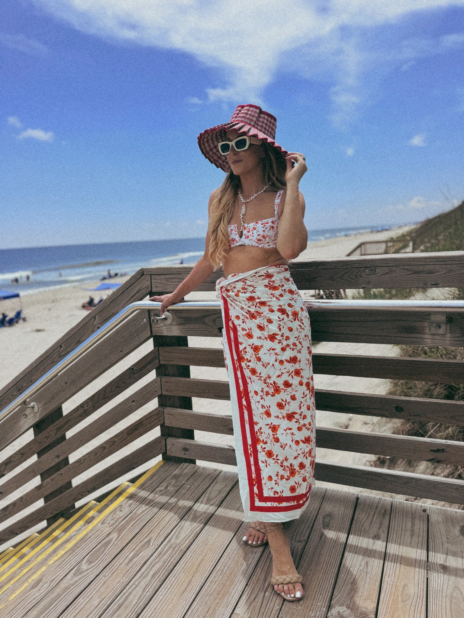 Beach favorites ❤️

#LTKSwim #LTKOver40 #LTKSummerEdit
