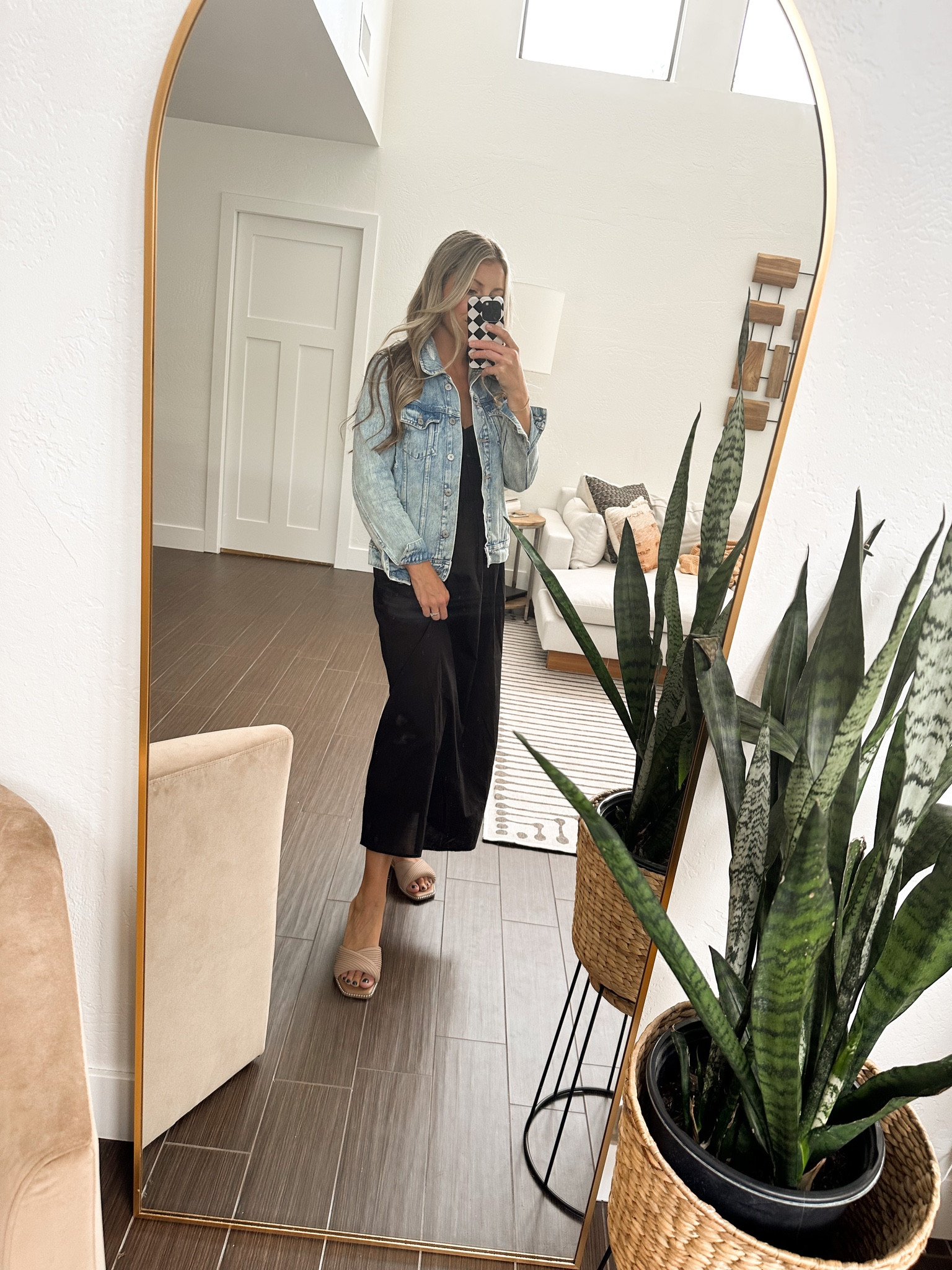 One dress multiple ways! Wearing a small from H&M

#LTKsalealert #LTKFind #LTKSeasonal