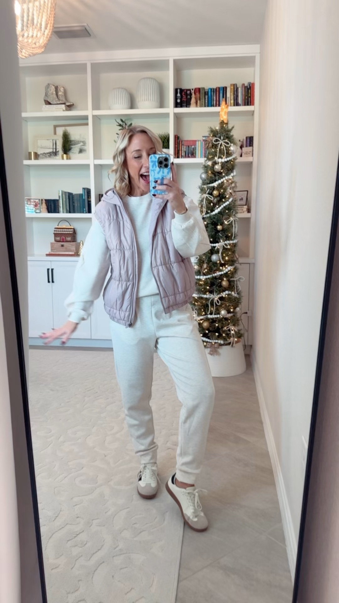 Walmart - cozy finds under $25 - . 

ScubaKnit Pleated Joggers w/ Pockets - size XS. $19.98. Comes in 4 colors. 

Luxe Fleece Crewneck Sweatshirt - size Small. $19.98. Comes in 4 colors. 

Quilted Vest w/ Hood - size Small. $24.98. Comes in 4 colors.

 

#LTKSeasonal #LTKFindsUnder50 #LTKHoliday