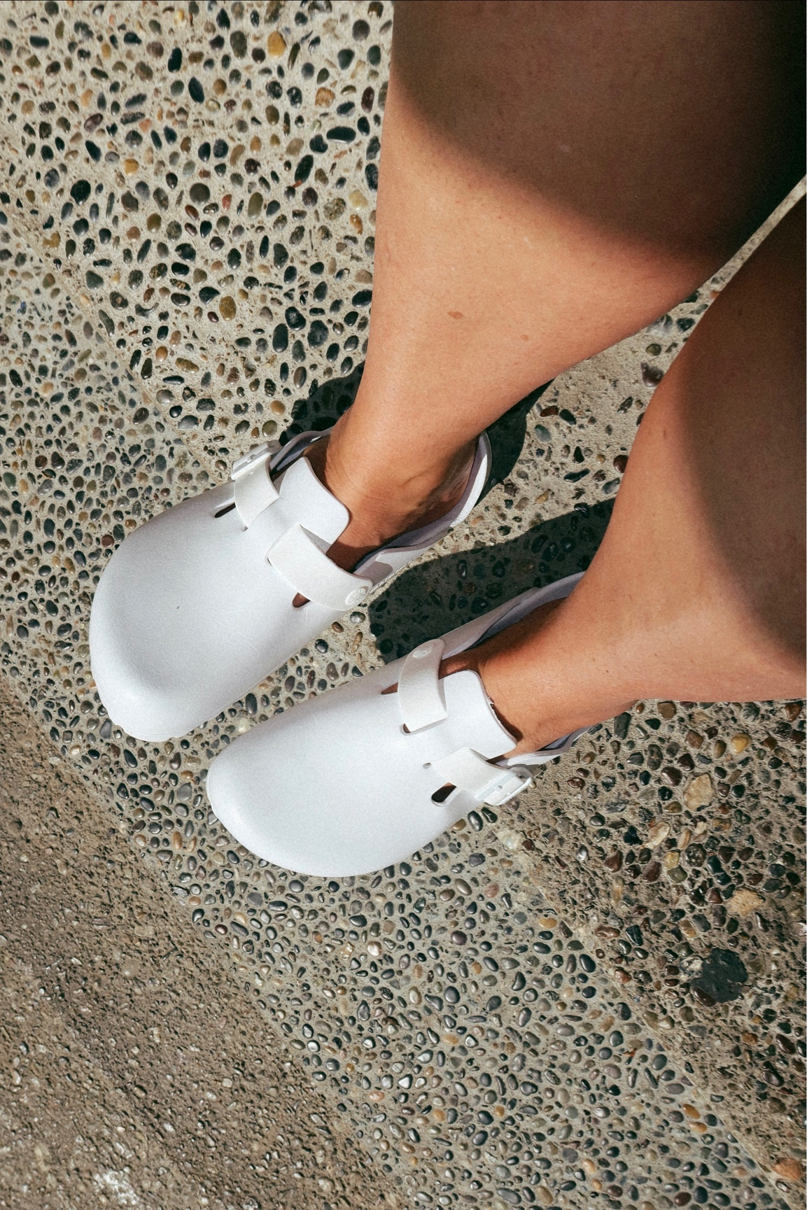 WHITE BIRKENSTOCK BOSTON MULES
$60 - so comfortable 

#LTKunder100 #LTKstyletip #LTKshoecrush