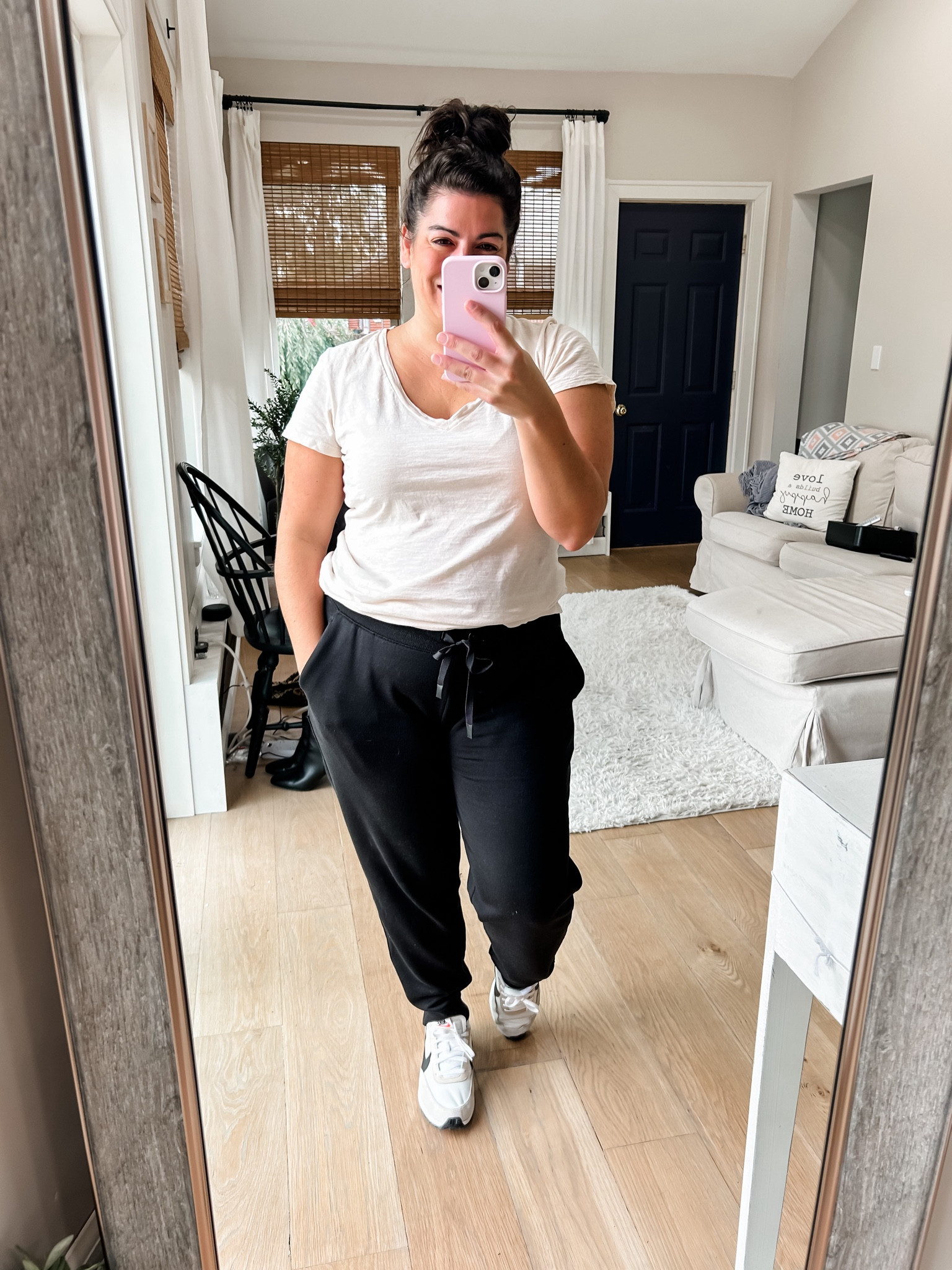 Super soft Walmart jogger! I’m in love. Run TTS and they come in a bunch of colors. 
Walmart active
Walmart joggers 
Affordable fashion
Xl 
Midsize 
Fall fashion
Cozy fashionn


#LTKover40 #LTKfindsunder50 #LTKmidsize