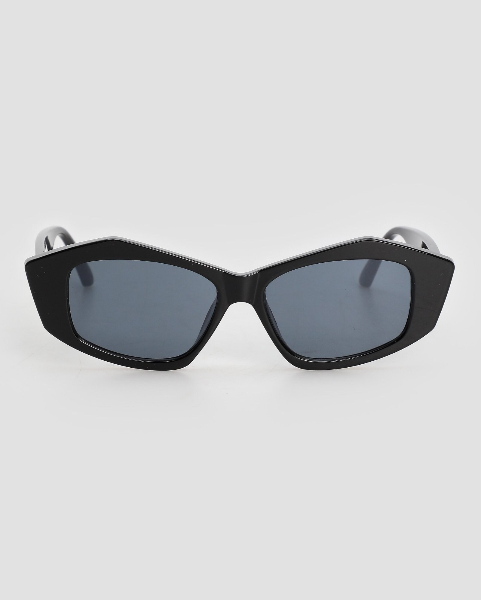 Óculos de sol feminino hexagonal preto | Riachuelo | Riachuelo (BR)