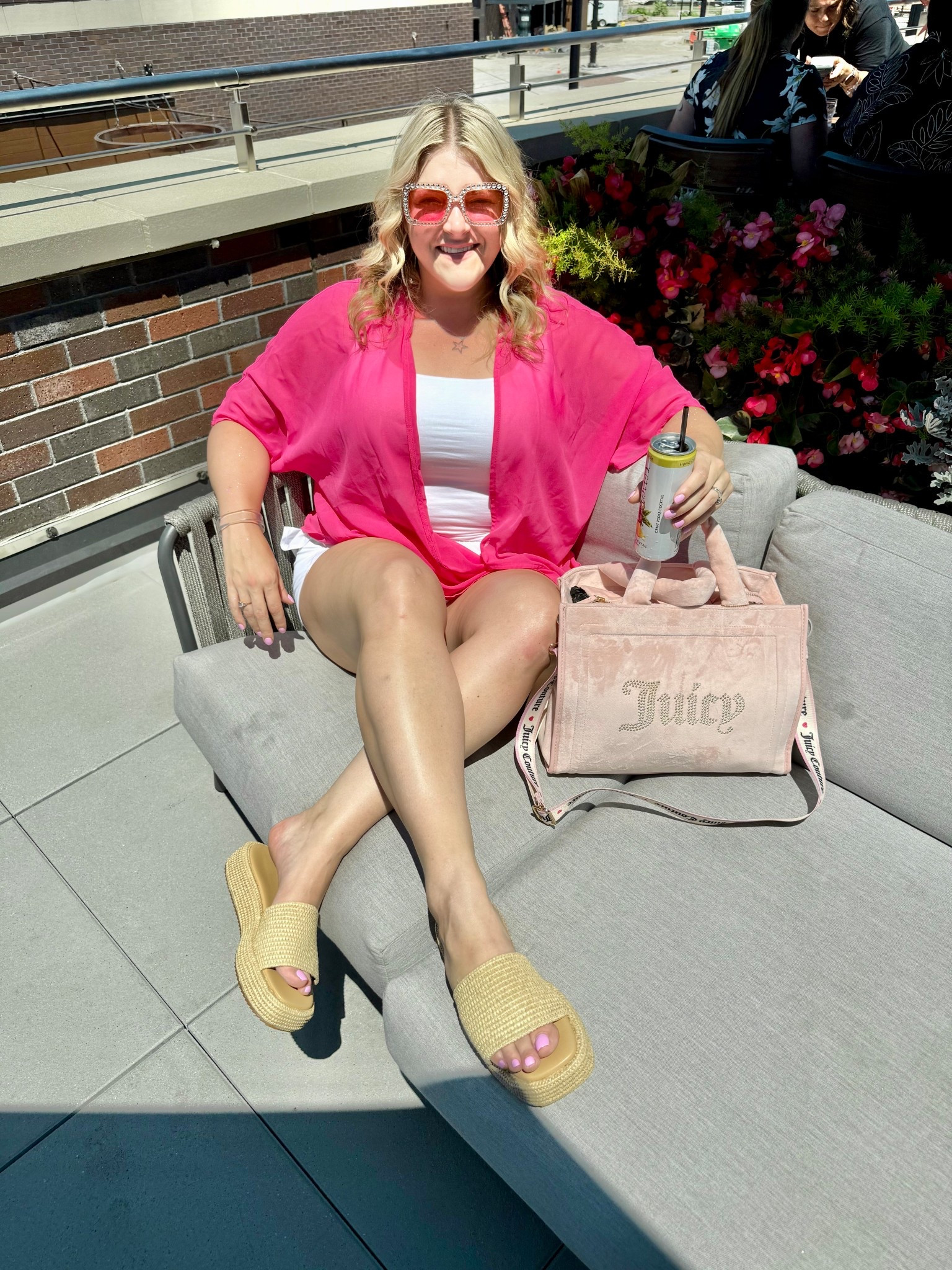 Sharpay Evans costume for my 2000s party! 💓🪩🎤
Top - Size L - Old Navy
Bottoms - Size XL - CRZ Yoga
Bag - Marshall’s

#LTKHalloween #LTKMidsize